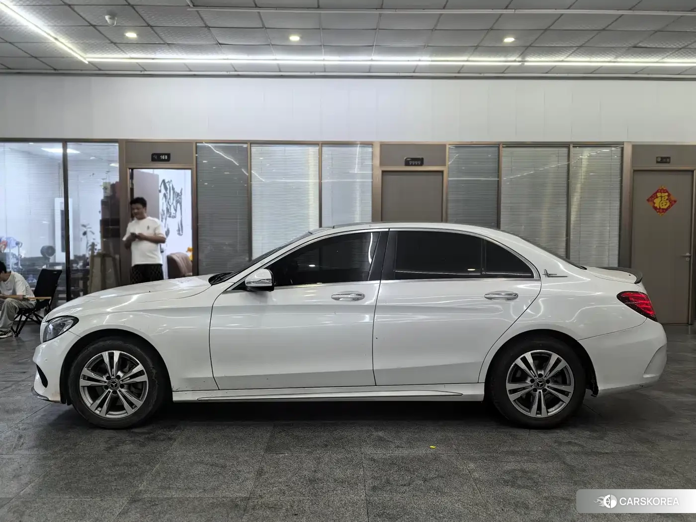 Mercedes-Benz C-class 2018 Белый из Китая
