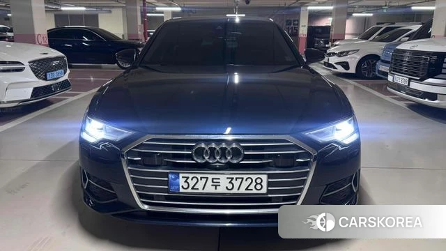 Audi A6 (C8) 2022 Синий из Кореи