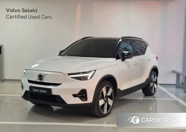 Volvo XC40 Richards 2024 Белый из Кореи