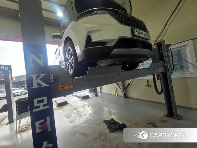 Kia Carnival 4th generation 2023 Белый из Кореи