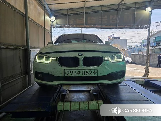 BMW 3 Series (F30) 2018 Белый из Кореи