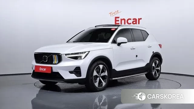 Volvo XC40 2022 Белый из Кореи