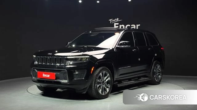 Jeep Grand Cherokee (WL) 2023 Черный из Кореи