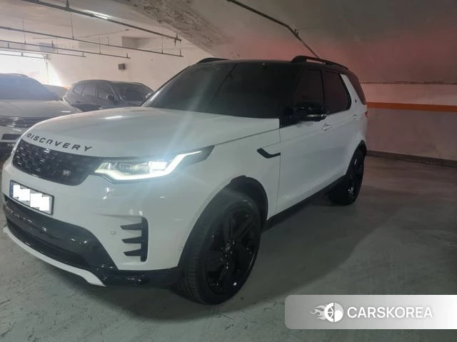 Land Rover Discovery 5 2025 Белый из Кореи