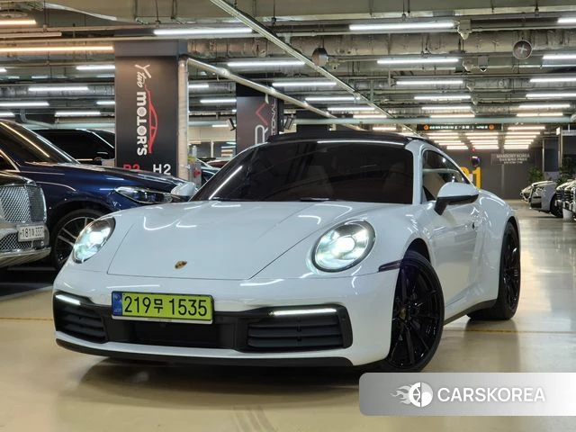 Porsche 911(992) 2020 Белый из Кореи
