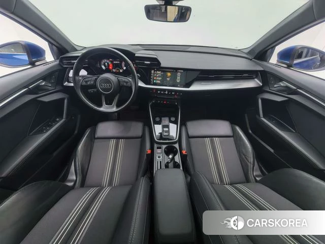 Audi A3 2023 Синий из Китая