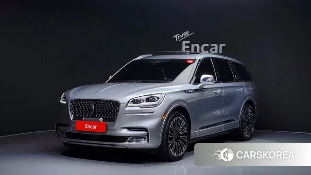 Lincoln Aviator 2nd generation 2022 Серебряный из Кореи