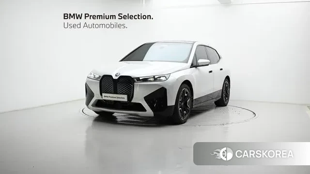 BMW iX 2022 Черный из Кореи