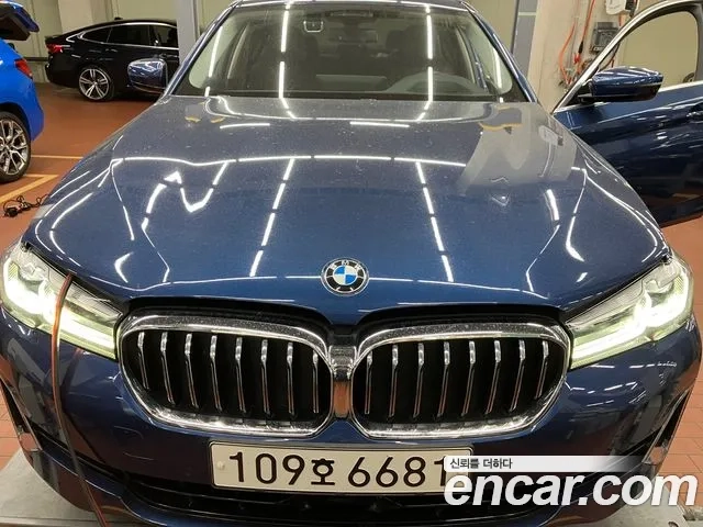 BMW 5 Series (G30) 2020 Синий из Кореи