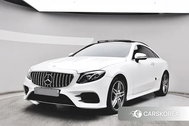 Mercedes-Benz E-Class W213 2019 Белый из Кореи