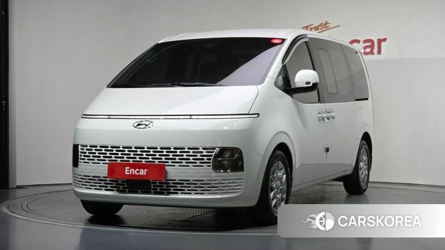 Hyundai Staria 2021 Белый из Кореи