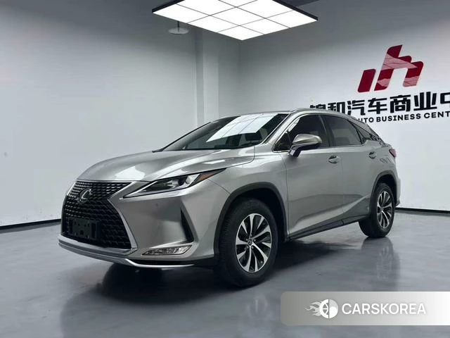 Lexus RX 2022 Серебристо-серый из Китая