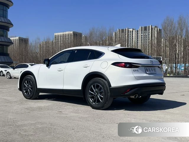 Mazda CX-4 2022 Белый из Китая