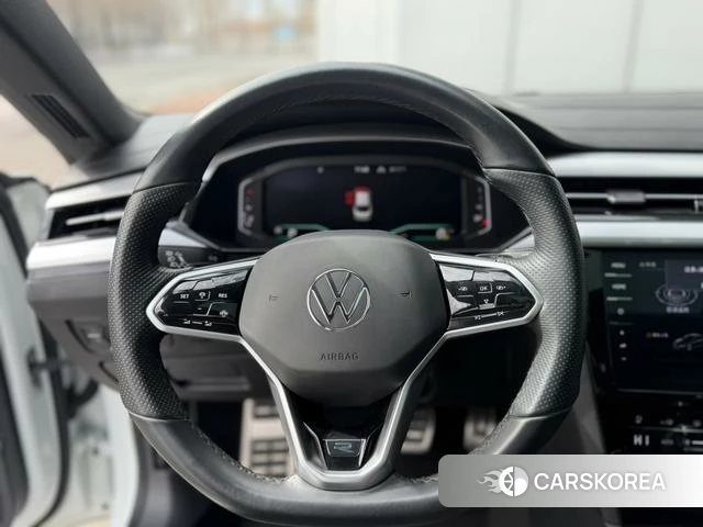 Volkswagen CC 2022 Белый из Китая