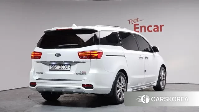 Kia The New Carnival 2018 Белый из Кореи