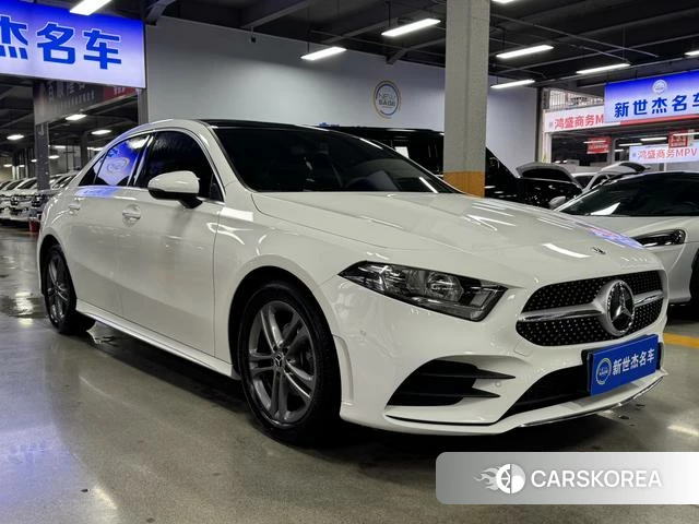 Mercedes-Benz Class A 2021 Белый из Китая