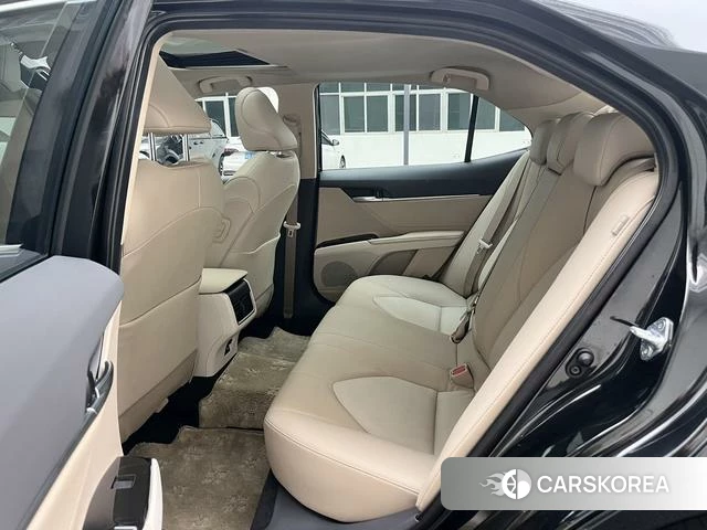 Toyota Camry 2023 Черный из Китая