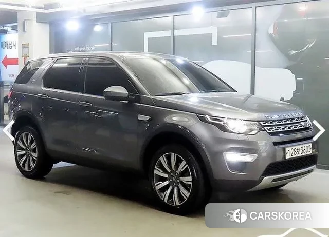 Land Rover Discovery Sports 2018 Серебристо-серый из Кореи