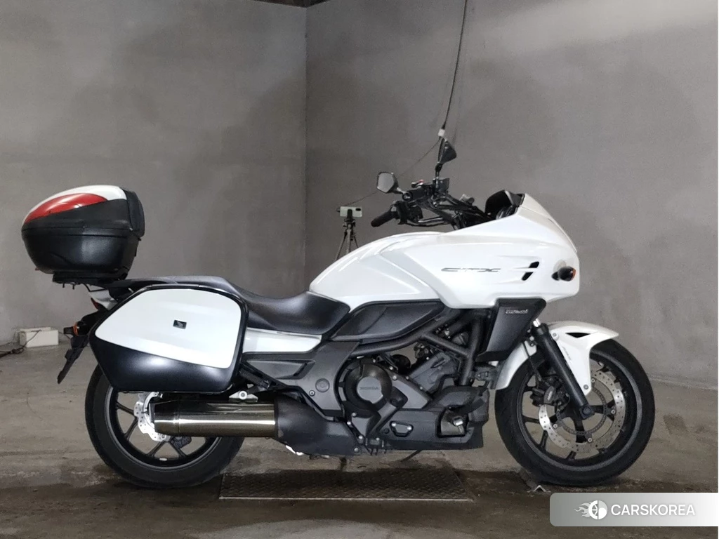 Проданный Honda CTX700 DCT 2013 из Японии, фото 2