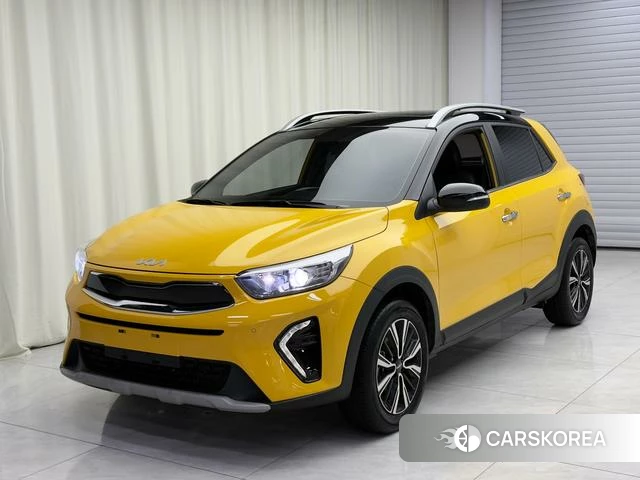 Kia Yi Ran 2022 Желтый из Китая
