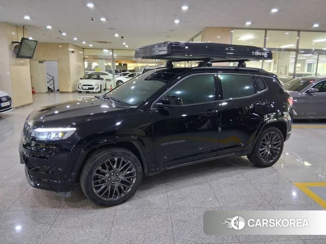 Jeep Compass 2nd Generation 2022 Черный из Кореи