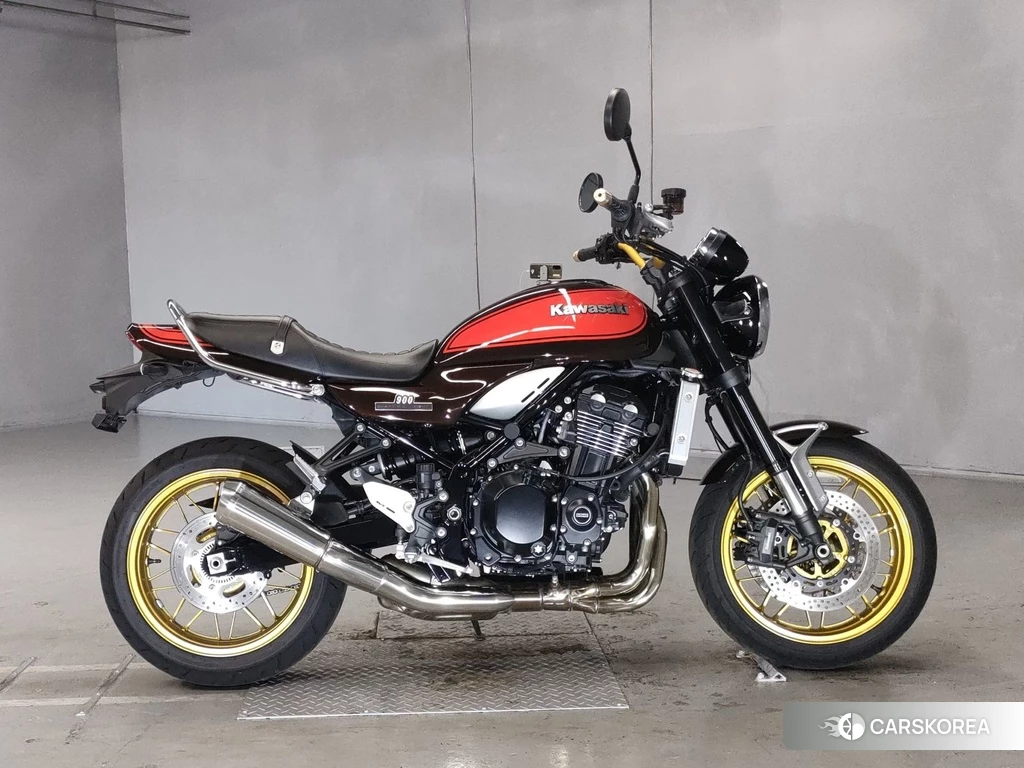 Проданный Kawasaki Z900RS 2022 из Японии, фото 2