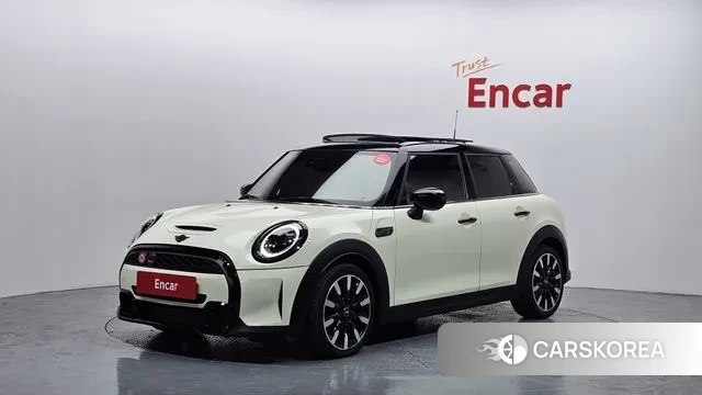 Mini Cooper S 2021 Жемчужный цвет из Кореи