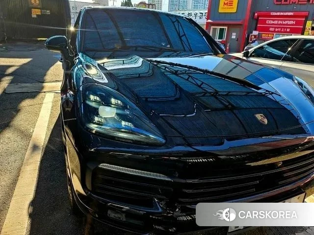 Porsche Cayenne (PO536) 2020 Черный из Кореи