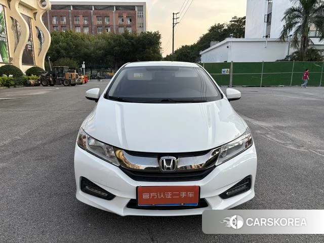 Honda Feng Fan 2018 Белый из Китая