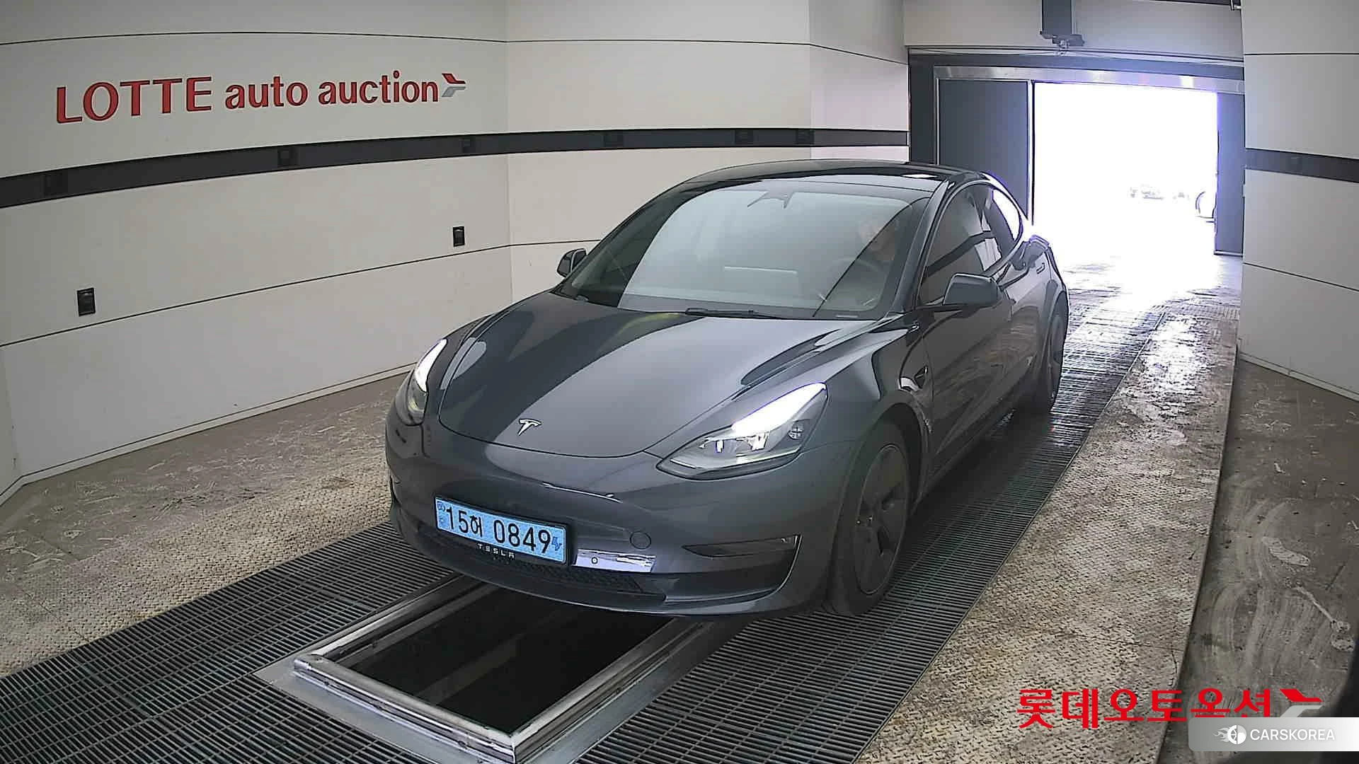 Tesla Model 3 Long Range 2022 Midnight Silver Metallic из Кореи