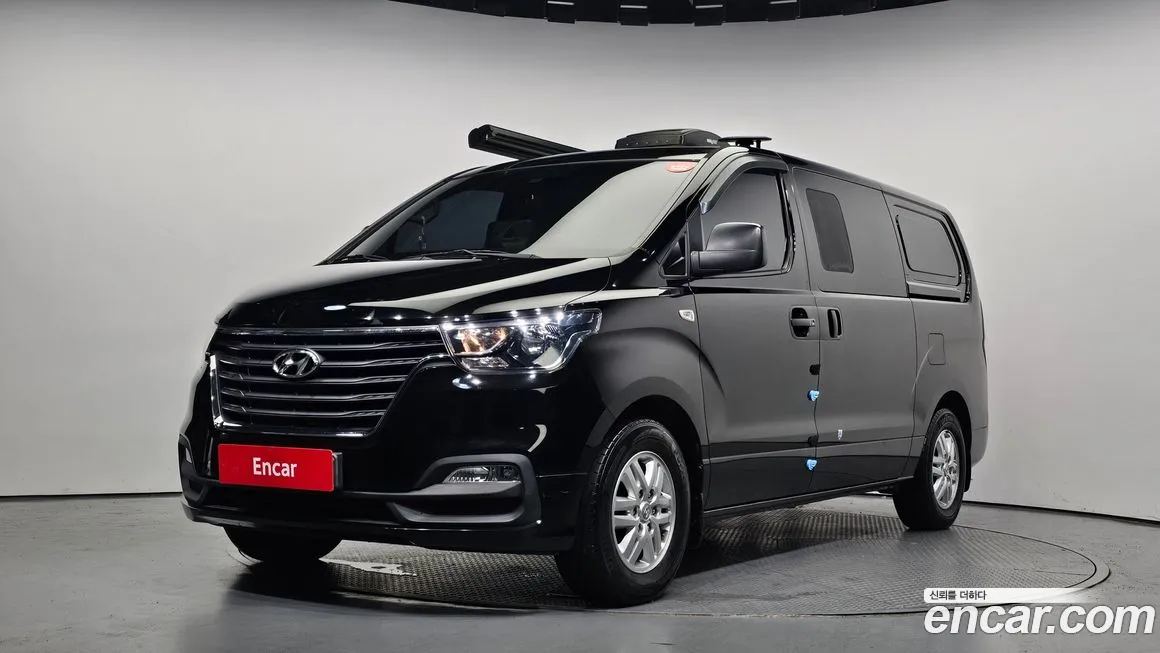 Hyundai The New Grand Starex 2018 Черный из Кореи