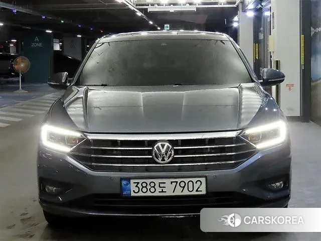 Volkswagen 7th Generation of Jetta 2021 Серый из Кореи