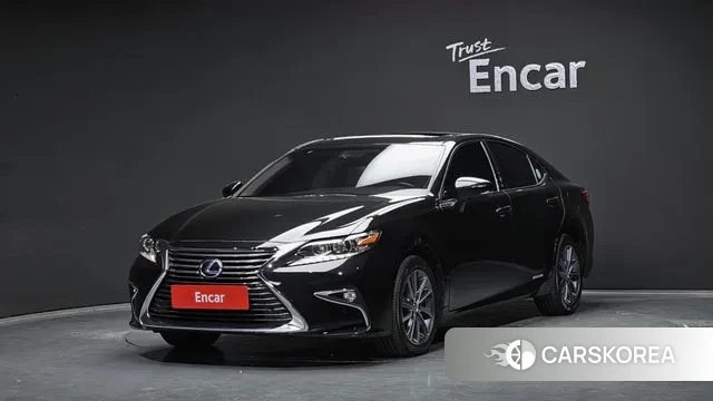 Lexus New ES300h 2018 Черный из Кореи