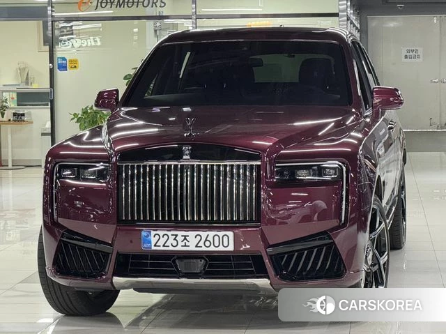 Rolls-Royce Cullinan 2025 Фиолетовый из Кореи