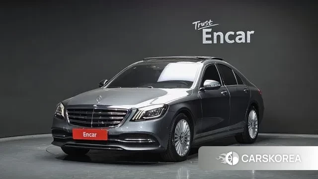 Mercedes-Benz S-Class W222 2019 Серебристо-серый из Кореи