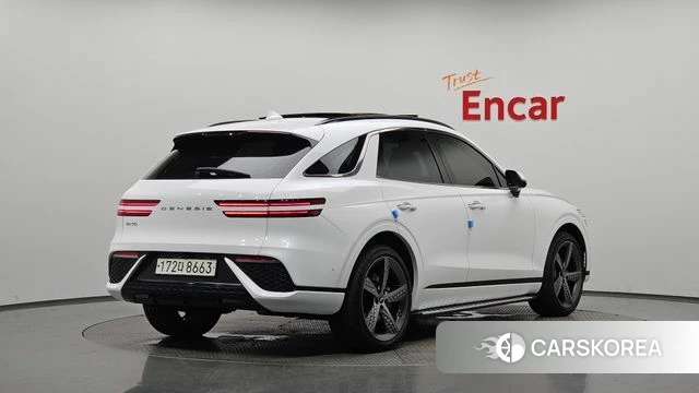 Genesis GV70 2021 Белый из Кореи