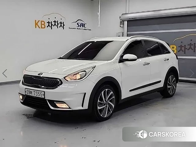Kia Niro 2018 Белый из Кореи