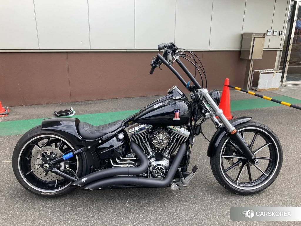 Проданный Harley-Davidson Softail Breakout FXSB 2013 из Японии, фото 2