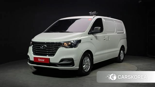 Hyundai The New Grand Starex 2018 Белый из Кореи