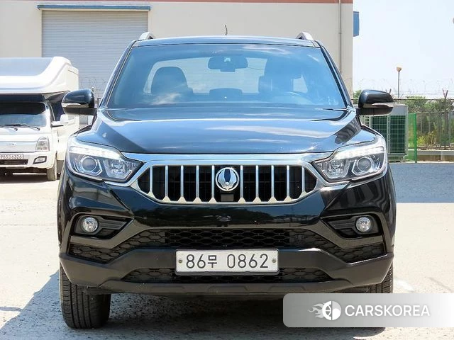 Ssangyong Rexton Sports Cannes 2019 Черный из Кореи