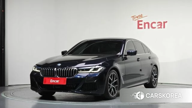 BMW 5 Series (G30) 2023 Черный из Кореи