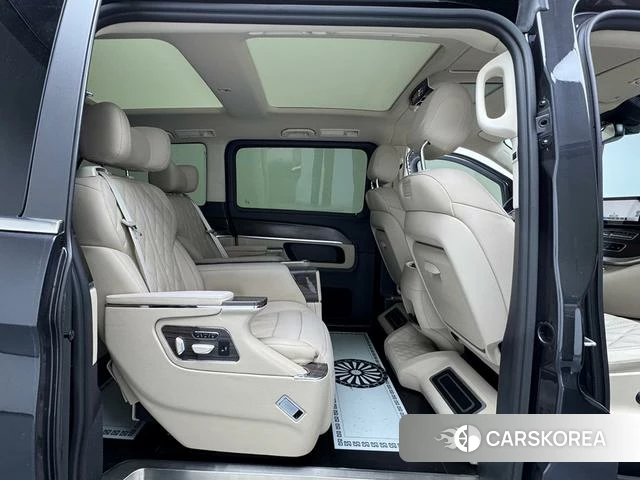 Mercedes-Benz V-class 2021 Черный из Китая