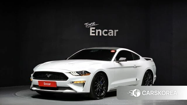 Ford Mustang 2018 Белый из Кореи