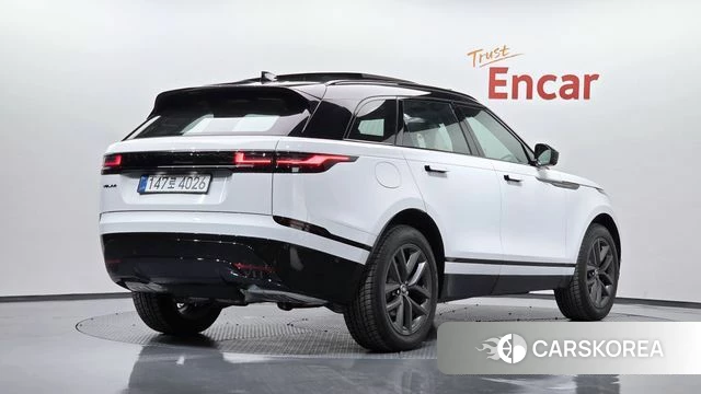 Land Rover Range Rover Velar 2026 Белый из Кореи