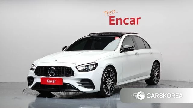 Mercedes-Benz E-Class W213 2023 Белый из Кореи