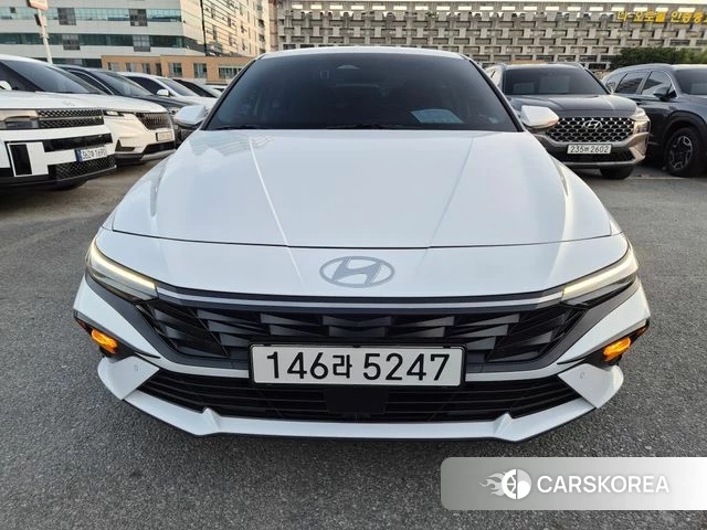 Hyundai The New Avante (CN7) 2023 Белый из Кореи
