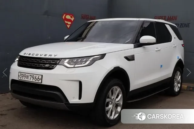 Land Rover Discovery 5 2018 Белый из Кореи