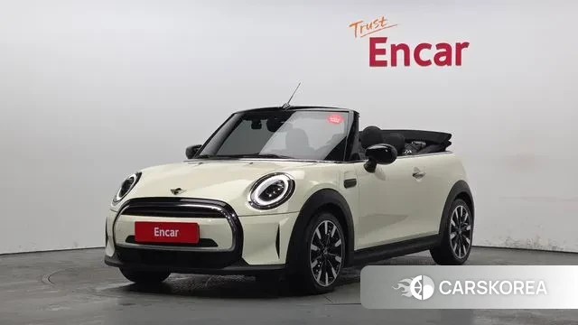 Mini Cooper Convertible 2021 Жемчужный цвет из Кореи