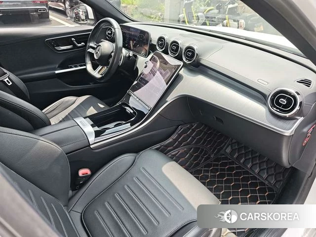 Mercedes-Benz Class C 2023 Белый из Китая