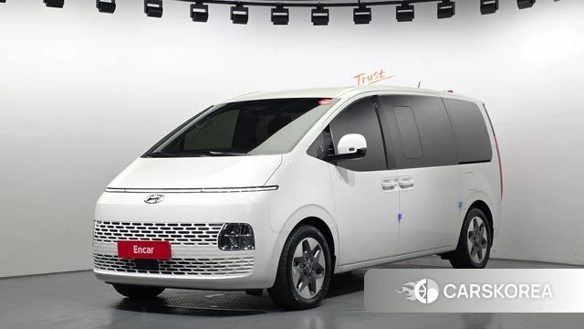 Hyundai Staria 2021 Белый из Кореи